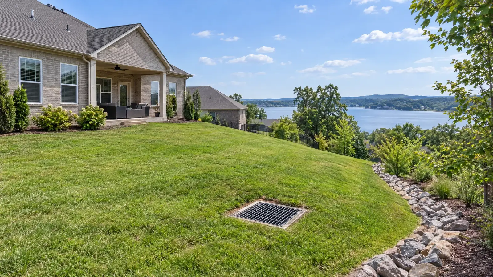 Yard drainage in La Vergne, Tennessee