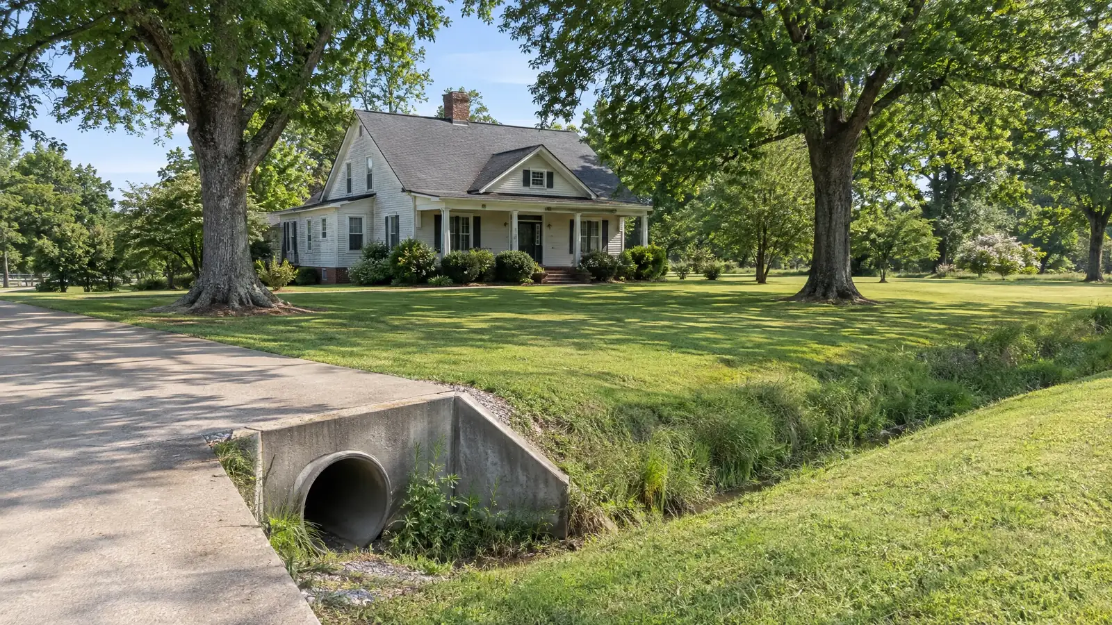 Yard drainage in Springfield, Tennessee